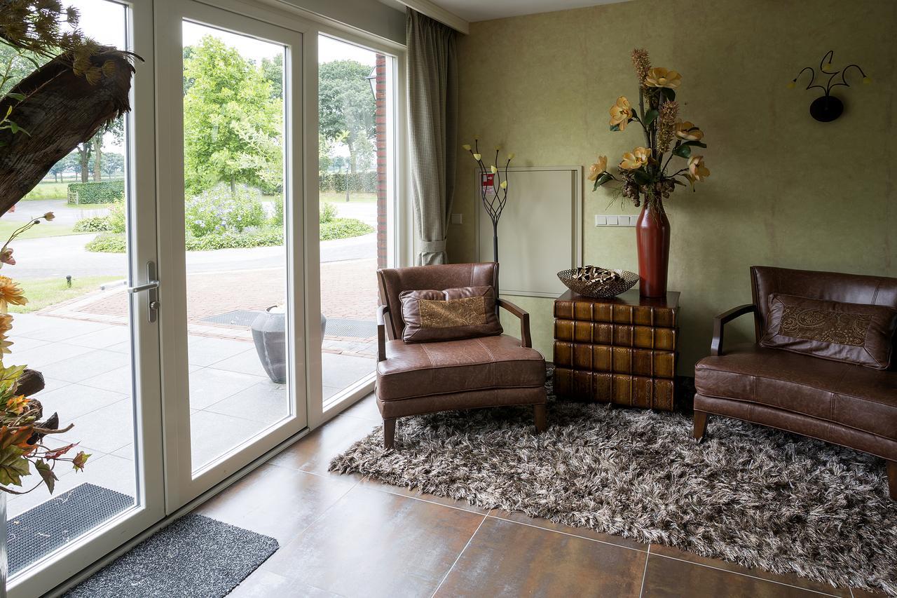 Villa Het Bascour Holthees エクステリア 写真